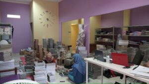 suasana dalam geraipoeti untuk stok menjelang puasa dan lebaran