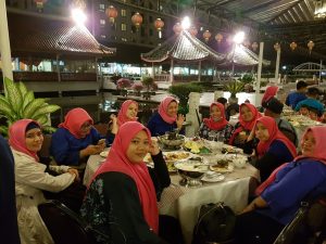 triprewardpoeti dinner bangkok 2018 timpoeti